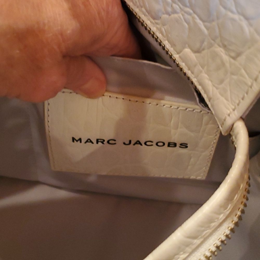 MARC JACOB Small,BRAND NEW! Tote, Croc Print Patent Leather. NWT! - Picture 10 of 17